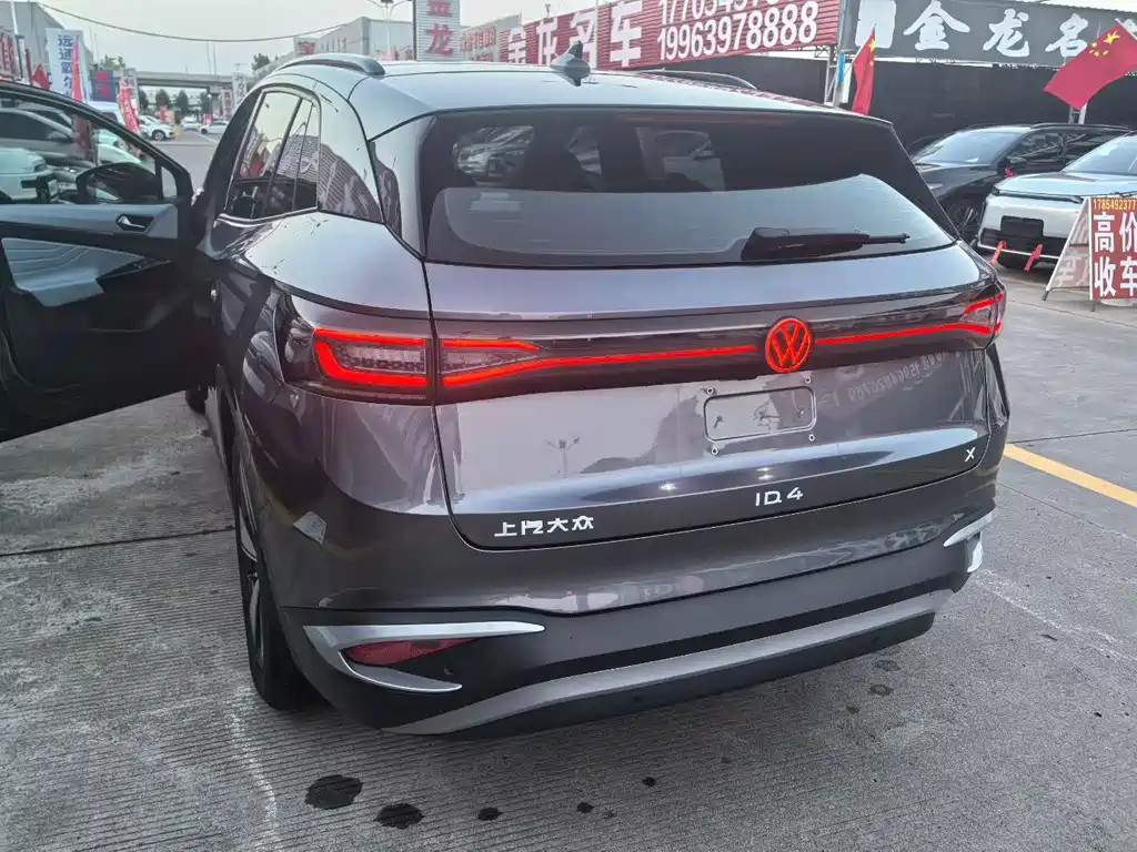Volkswagen ID.4 X — миниатюра 8