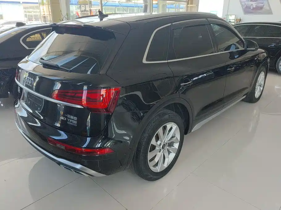 Audi Q5L — миниатюра 3