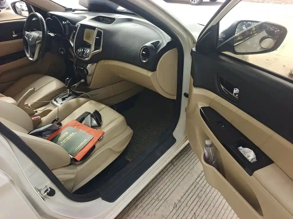 Changan Eado — миниатюра 17