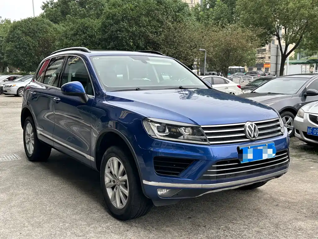 Volkswagen Touareg — миниатюра 3