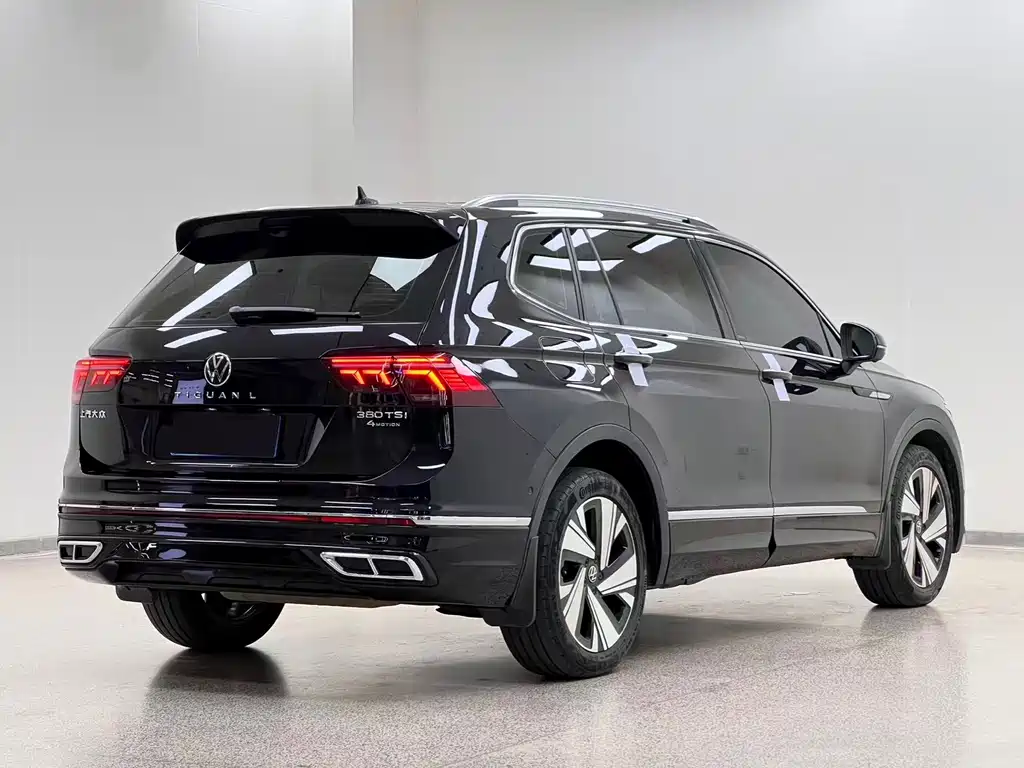 Volkswagen Tiguan L — миниатюра 6