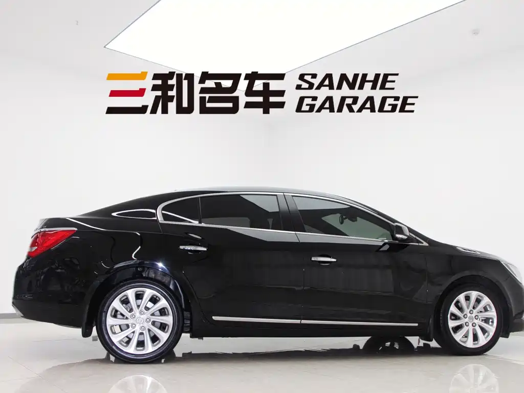 Buick LaCrosse — миниатюра 2