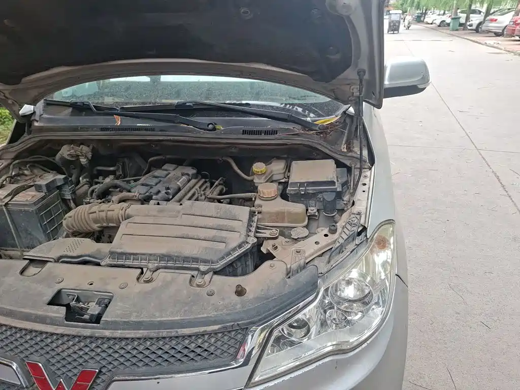 Wuling Hongguang — миниатюра 21