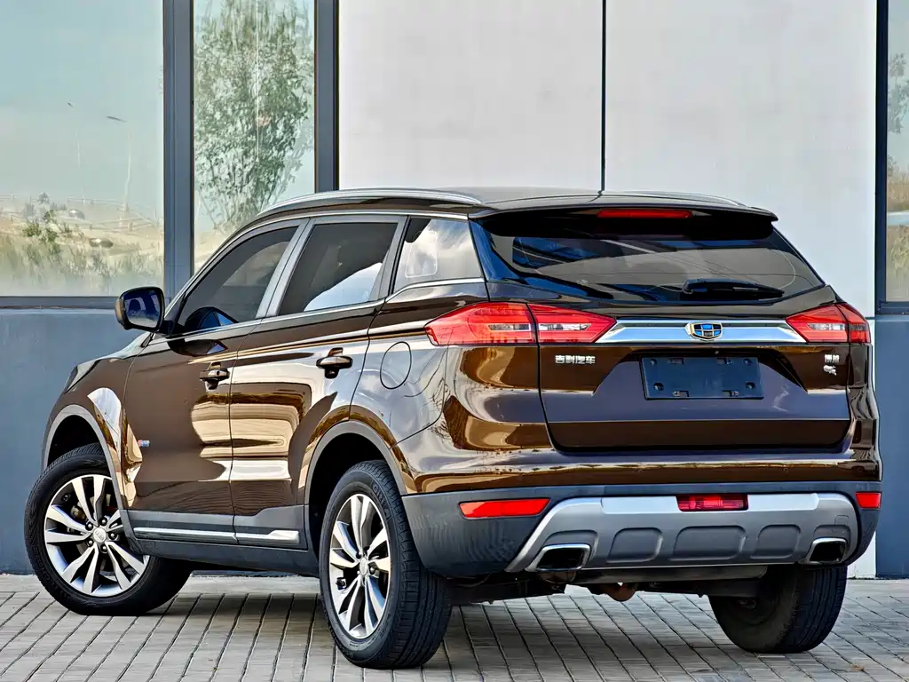 Geely Boyue — миниатюра 6