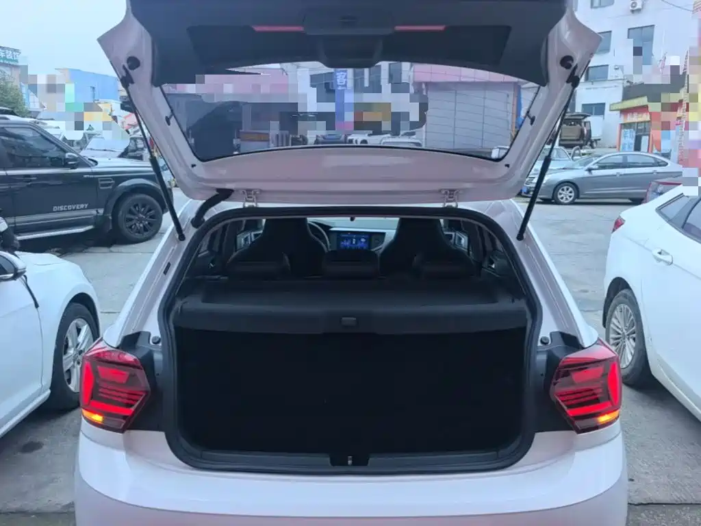 Volkswagen Polo — миниатюра 19