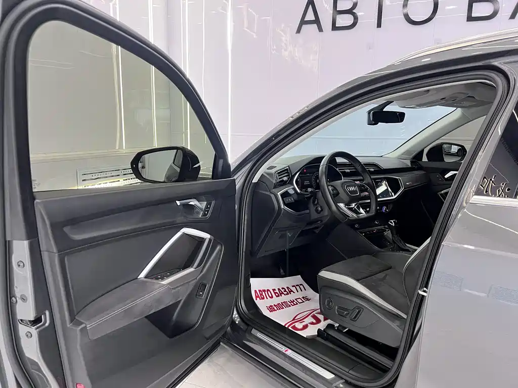 Audi Q3 — миниатюра 7