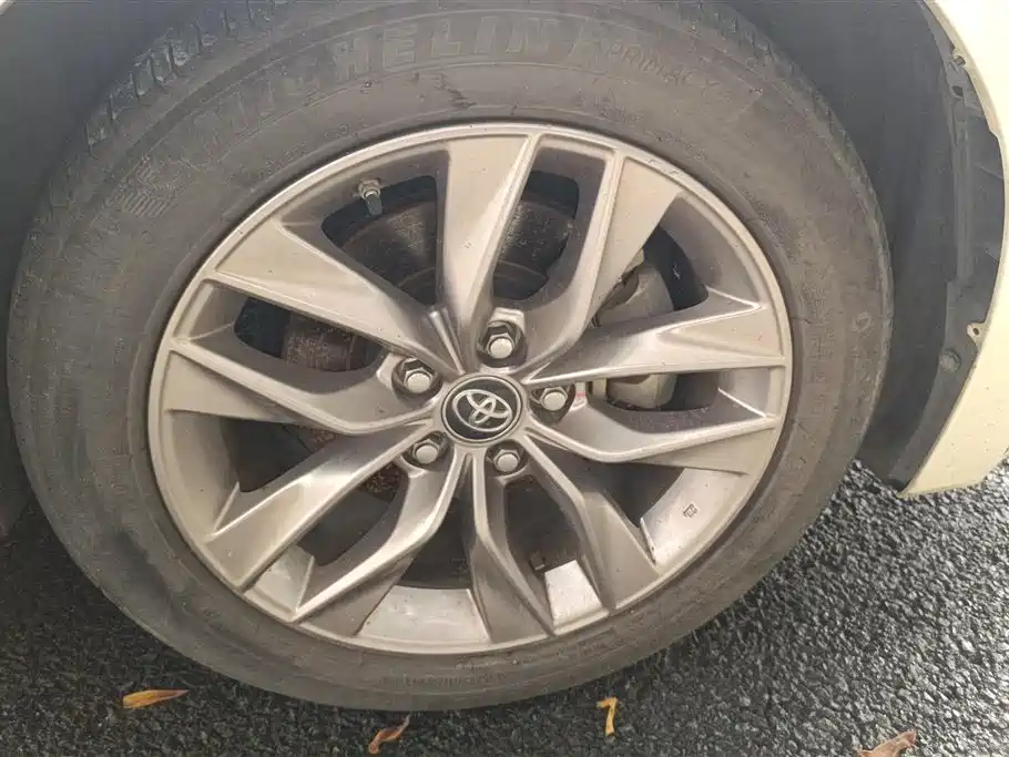 Toyota Avalon 2019 2.5L Luxury VI