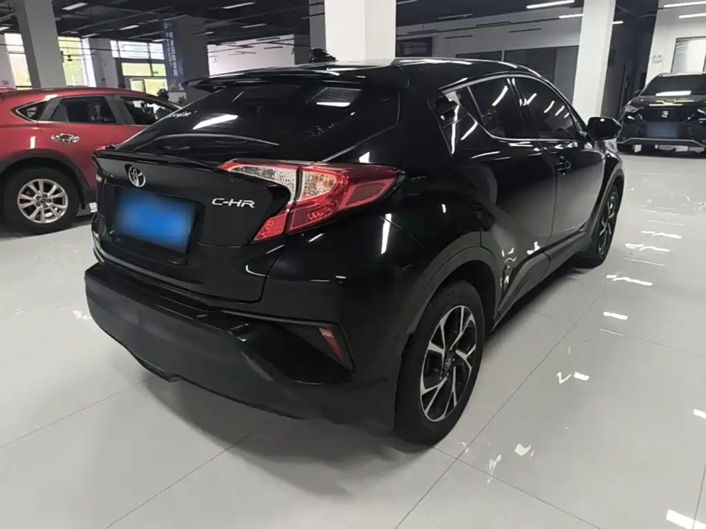 Toyota C-HR — миниатюра 7