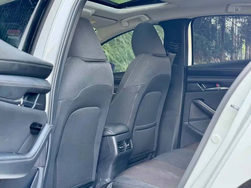 Mazda 3 Axela — миниатюра 8