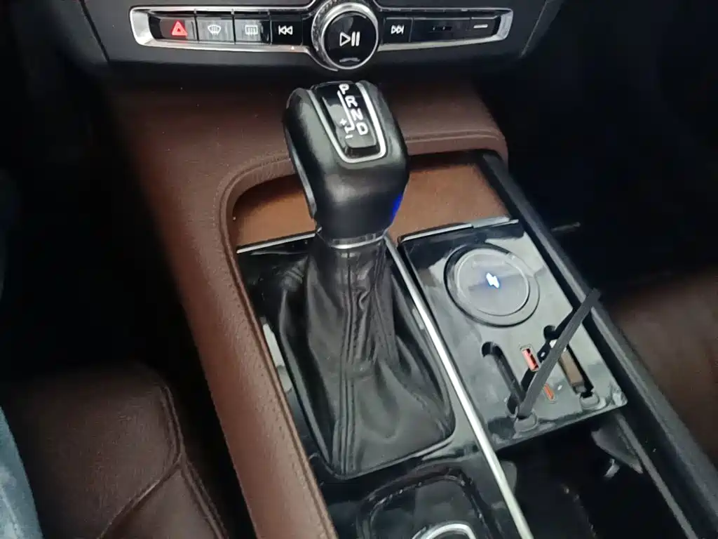Volvo S90 — миниатюра 14