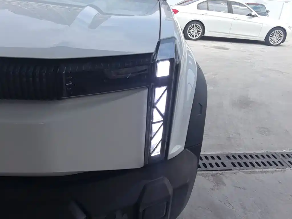 iCAR iCAR 03 — миниатюра 24