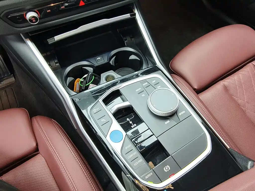BMW i3 — миниатюра 6