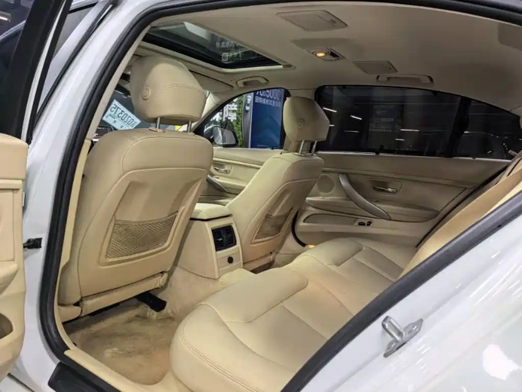 BMW 3 Series — миниатюра 16