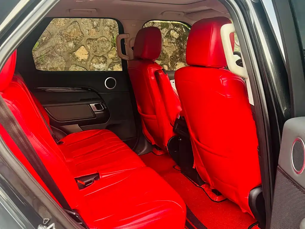 Land Rover Discovery 2019 3.0 SC V6 SE