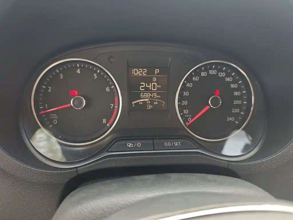 Volkswagen Polo — миниатюра 13