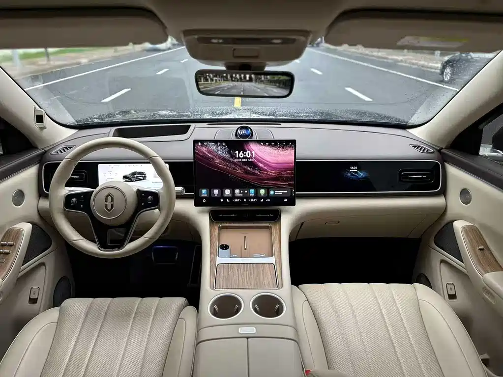 AITO AITO M7 — миниатюра 5