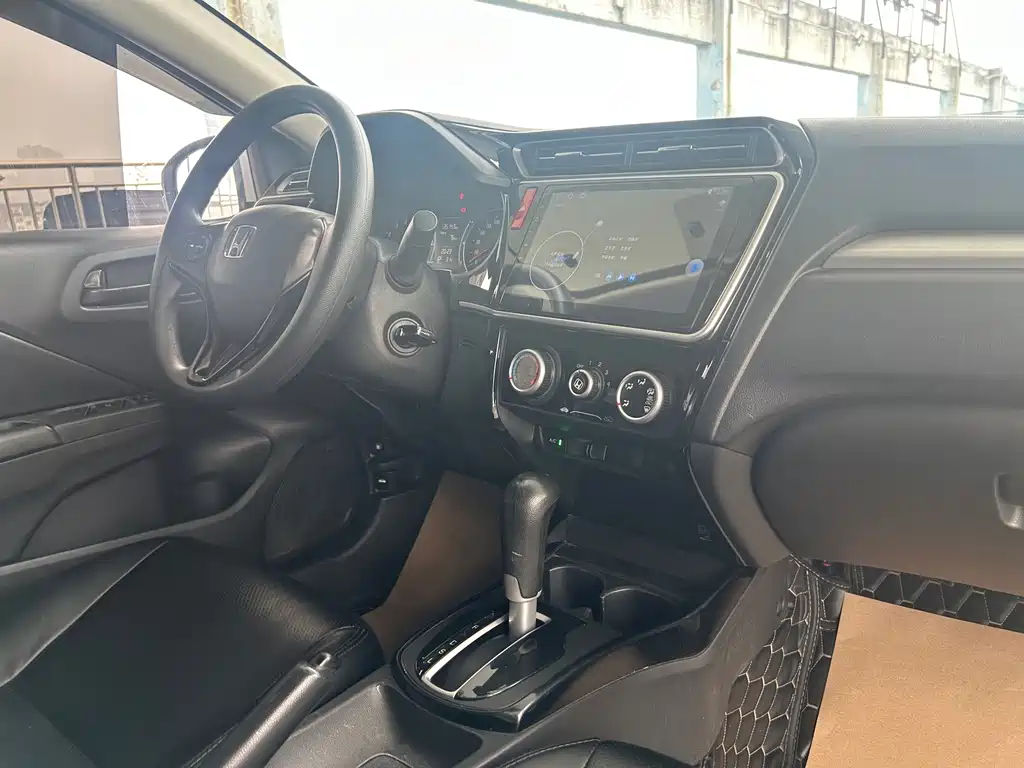 Honda Gienia 1.5L CVT Comfort Edition, фото 13