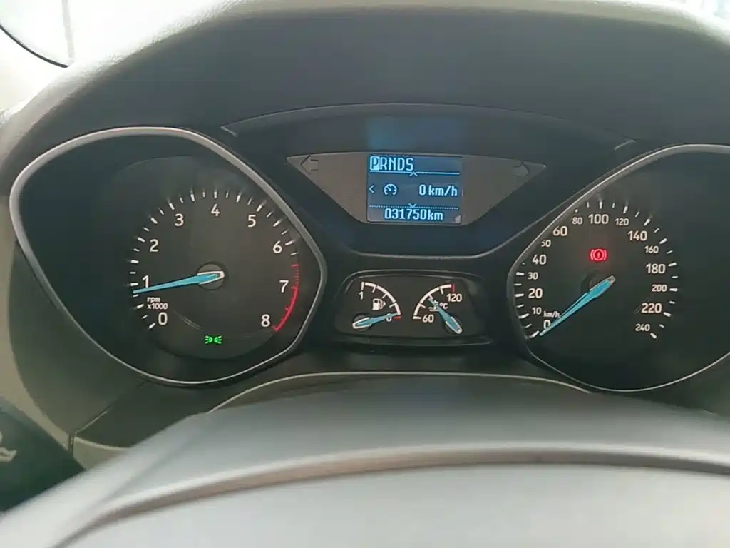 Ford Focus — миниатюра 12