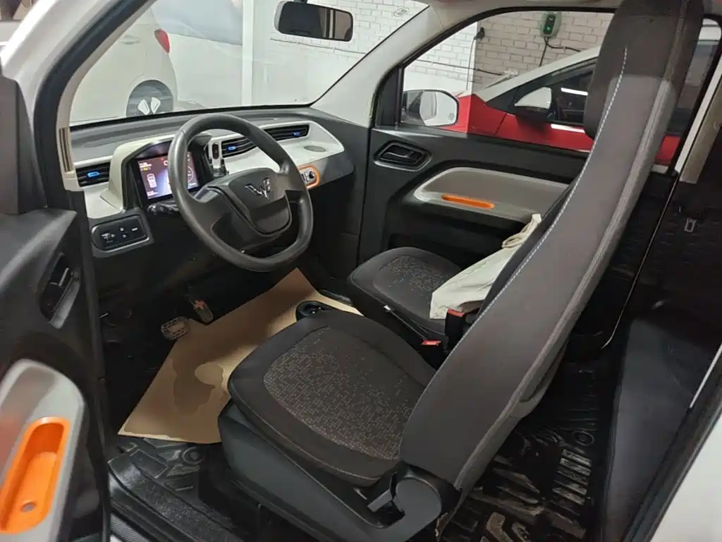 Wuling MINIEV — миниатюра 11