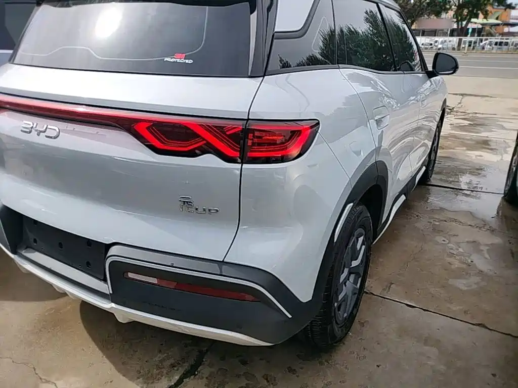 BYD Yuan UP — миниатюра 8