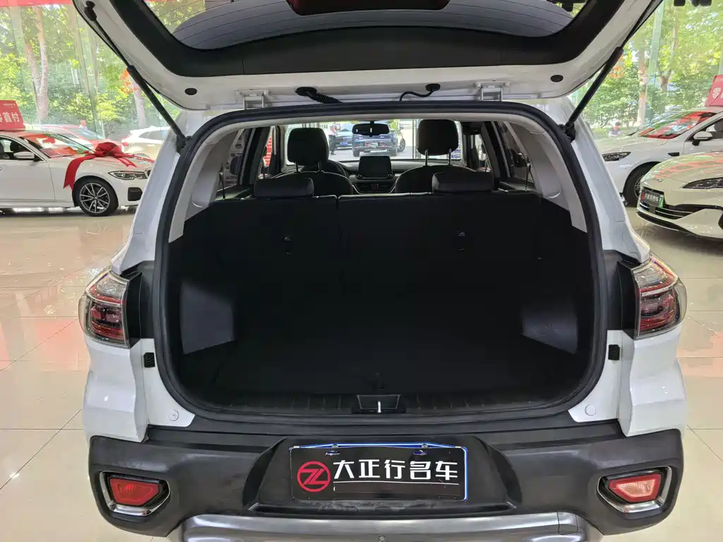 Kia Sportage — миниатюра 12