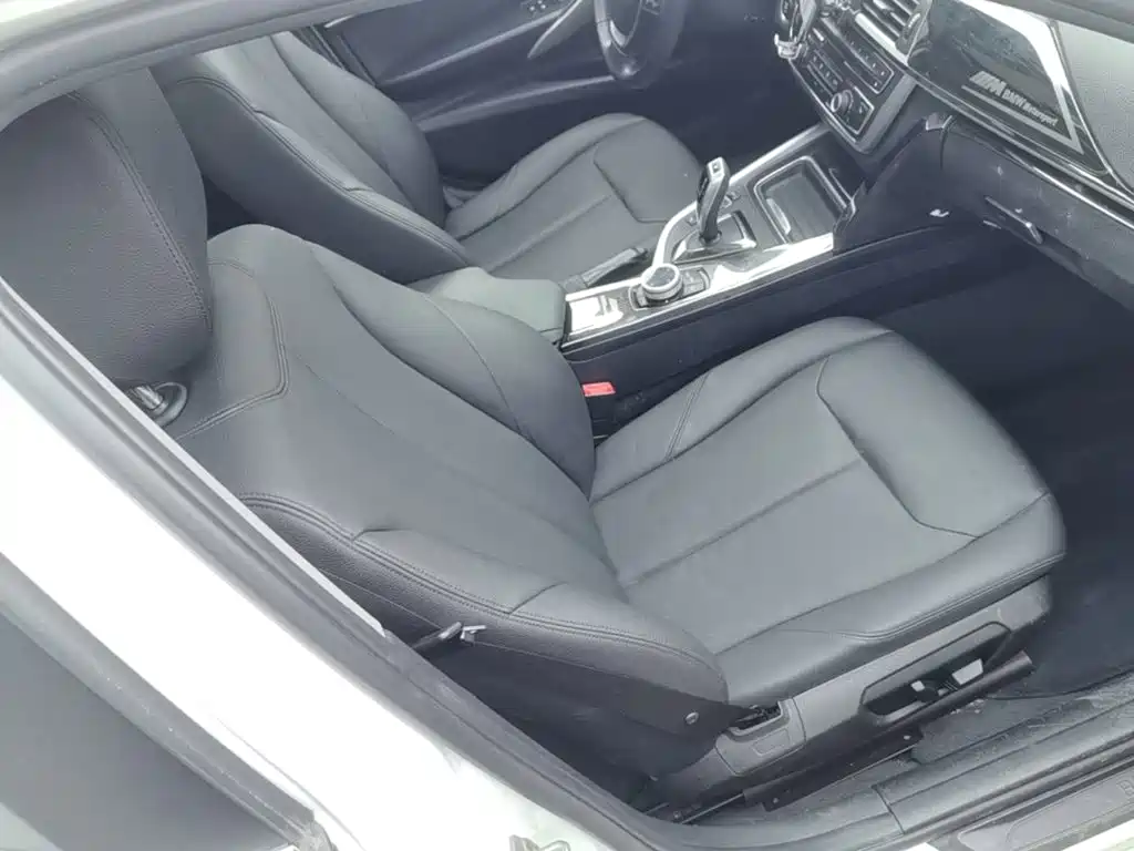 BMW 3 Series — миниатюра 25