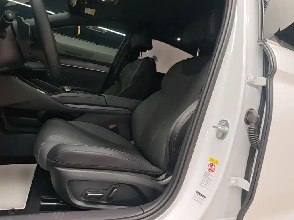 BYD Qin L — миниатюра 15