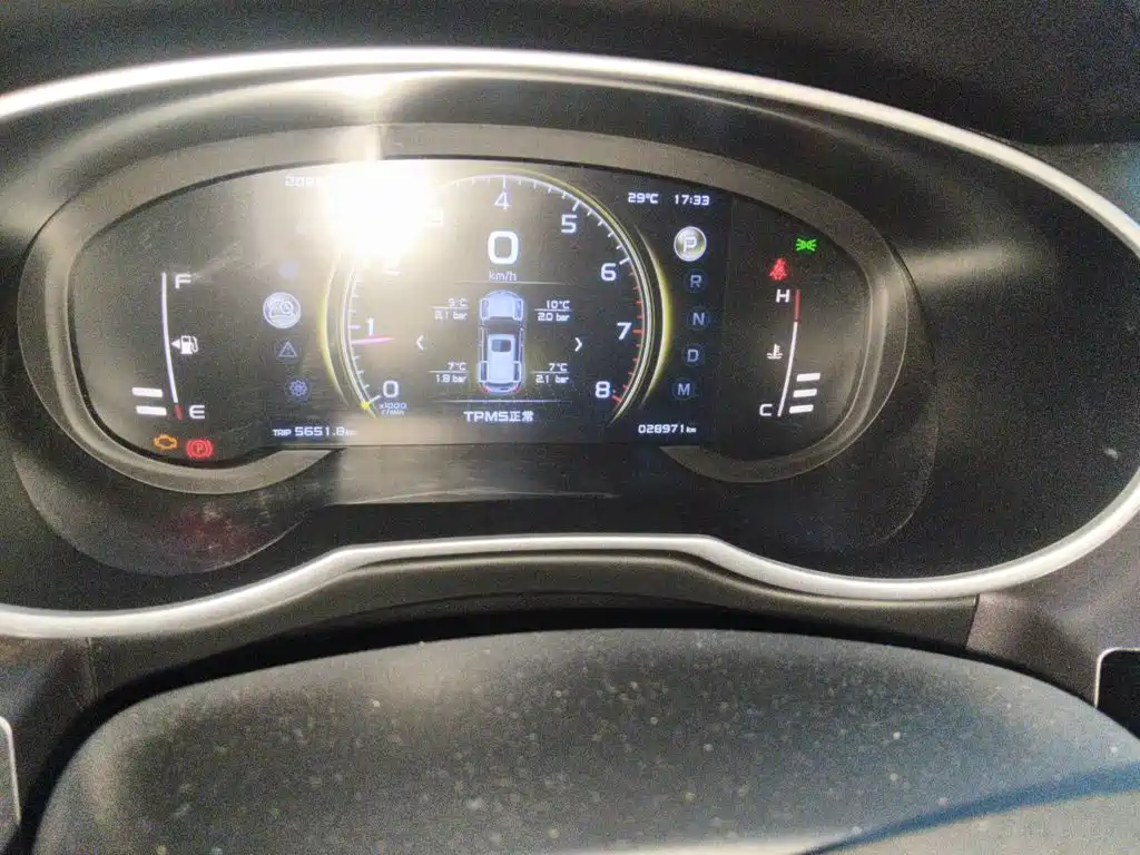 Geely Boyue — миниатюра 13