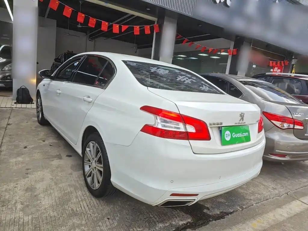 Peugeot 408 — миниатюра 5