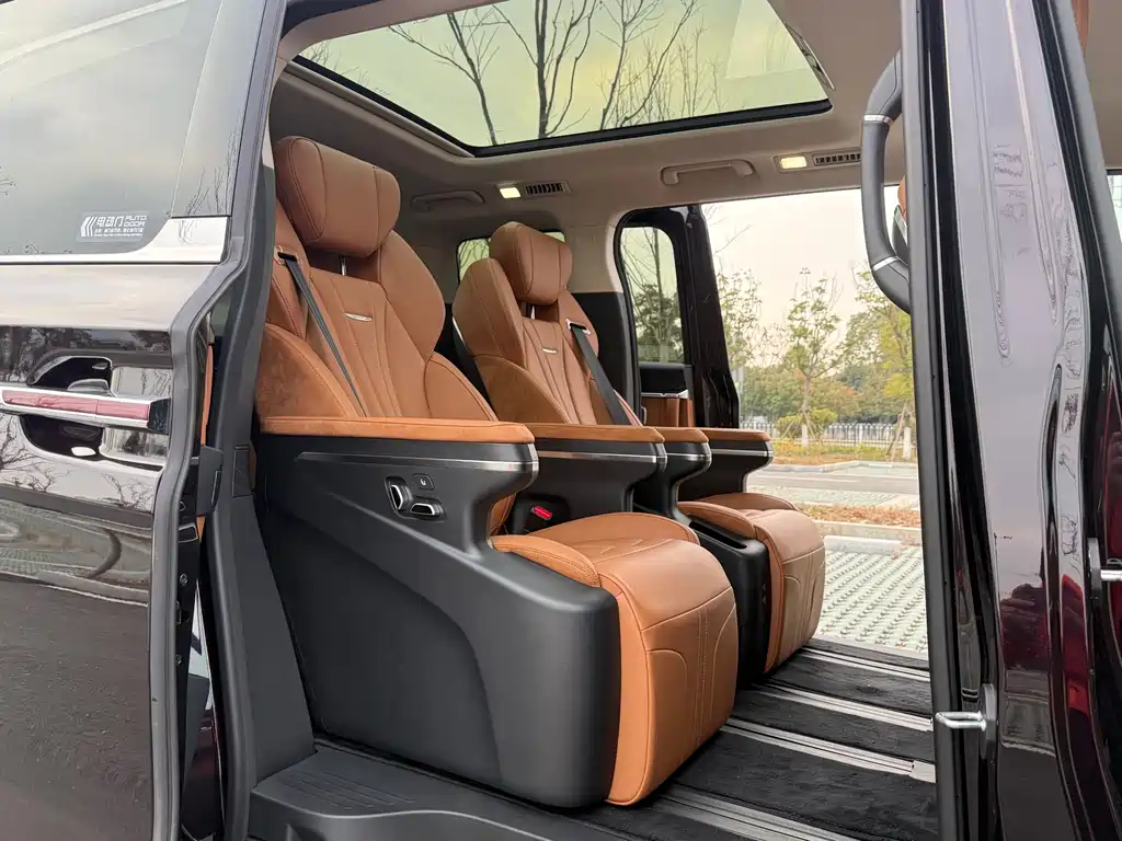 Hongqi HONGQI HQ9 PHEV