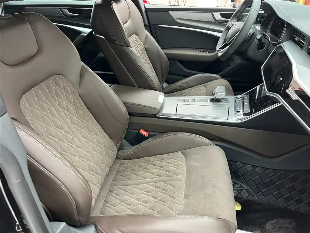 Audi A7L — миниатюра 14