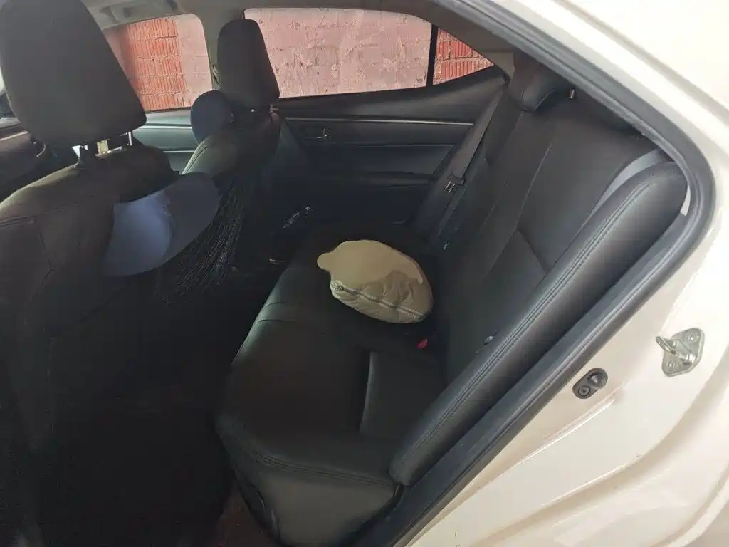 Toyota Corolla — миниатюра 15
