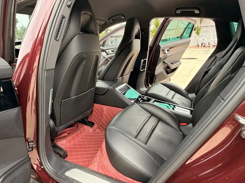 Porsche Panamera — миниатюра 15