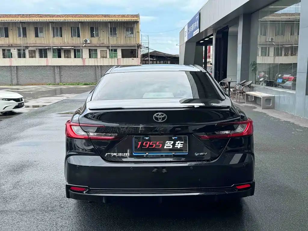 Toyota Camry 2026 2.0HSE Sport Lite