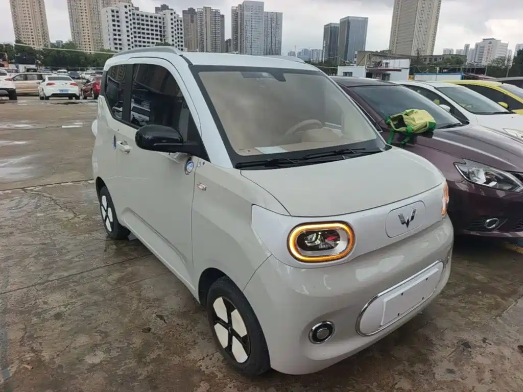 Wuling MINIEV — миниатюра 4