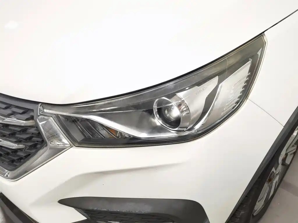 Baojun 310W — миниатюра 7