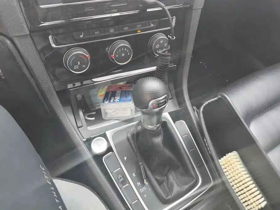 Volkswagen Golf — миниатюра 16