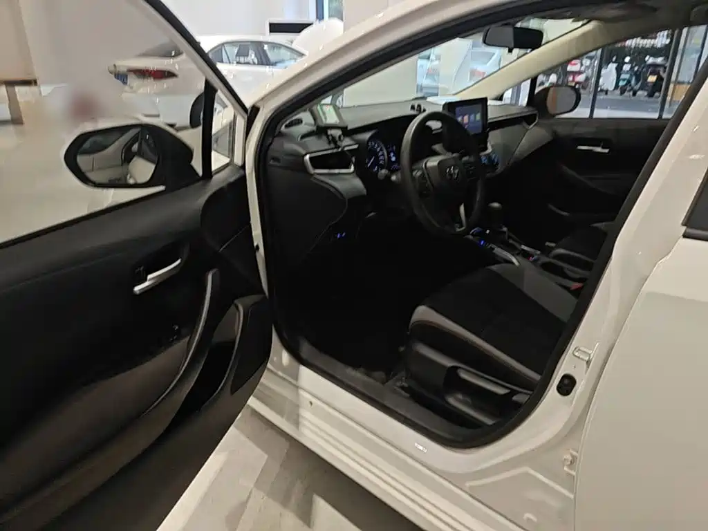 Toyota Corolla — миниатюра 21