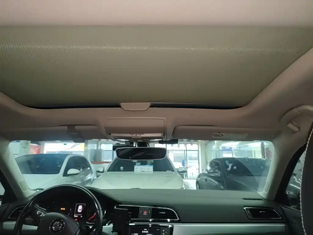 Volkswagen Lamando — миниатюра 18