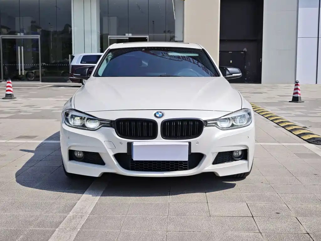 BMW 3 Series — миниатюра 2