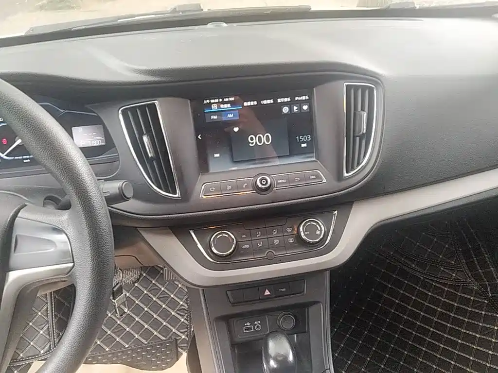Roewe 360 — миниатюра 13
