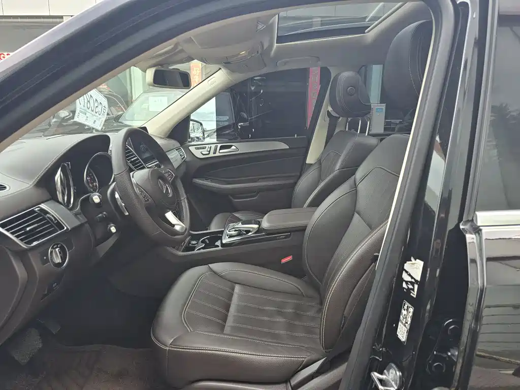Mercedes-Benz GLS 2018 GLS 320 4MATIC