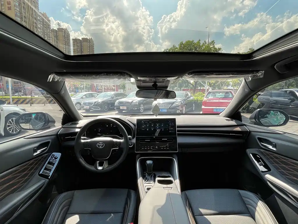 Toyota Avalon — миниатюра 19