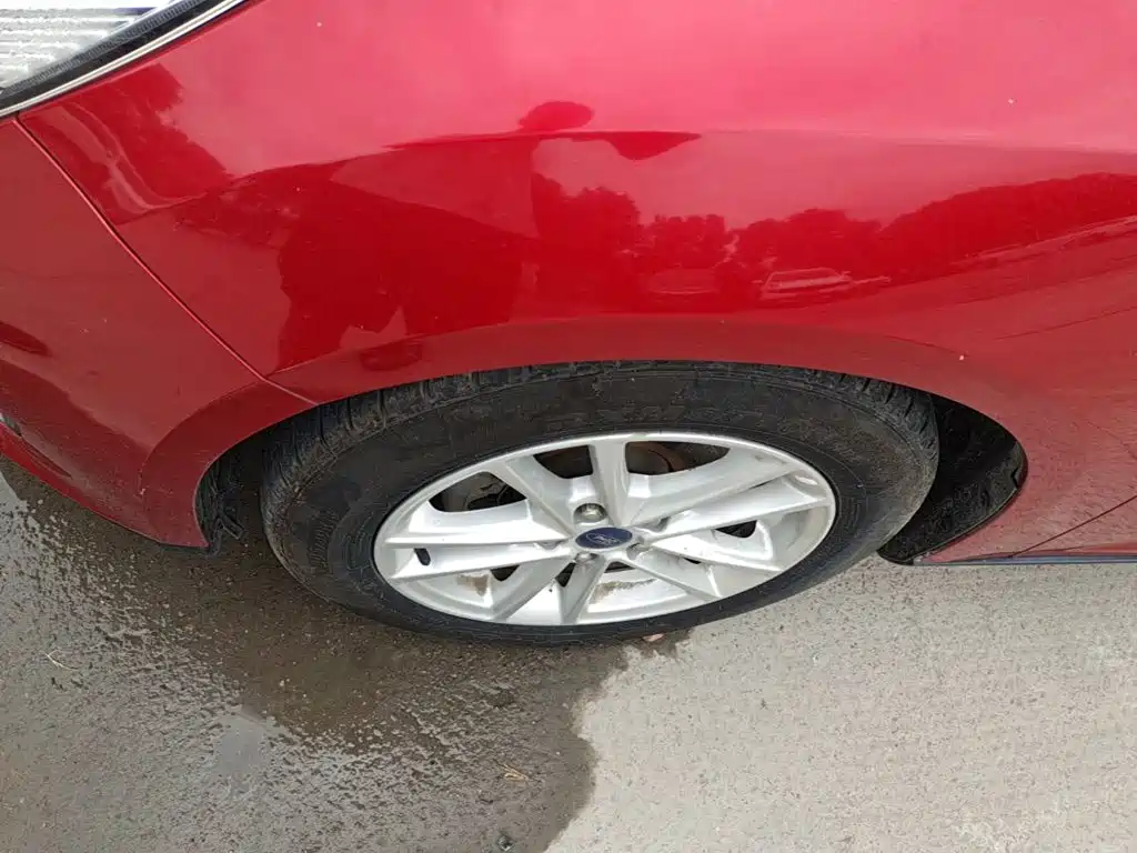 Ford Focus — миниатюра 23