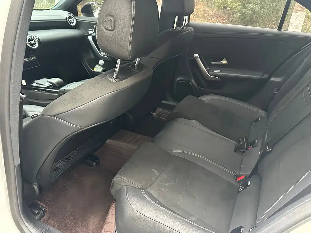 MERCEDES-BENZ A CLASS