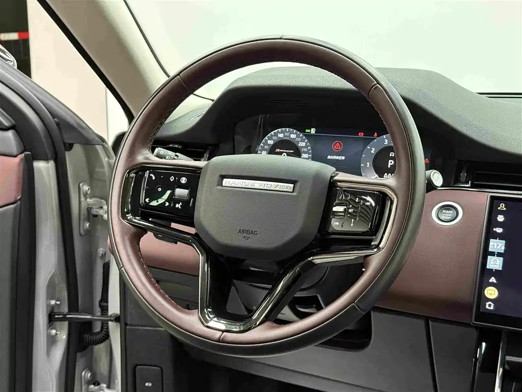 Land Rover Evoque — миниатюра 12