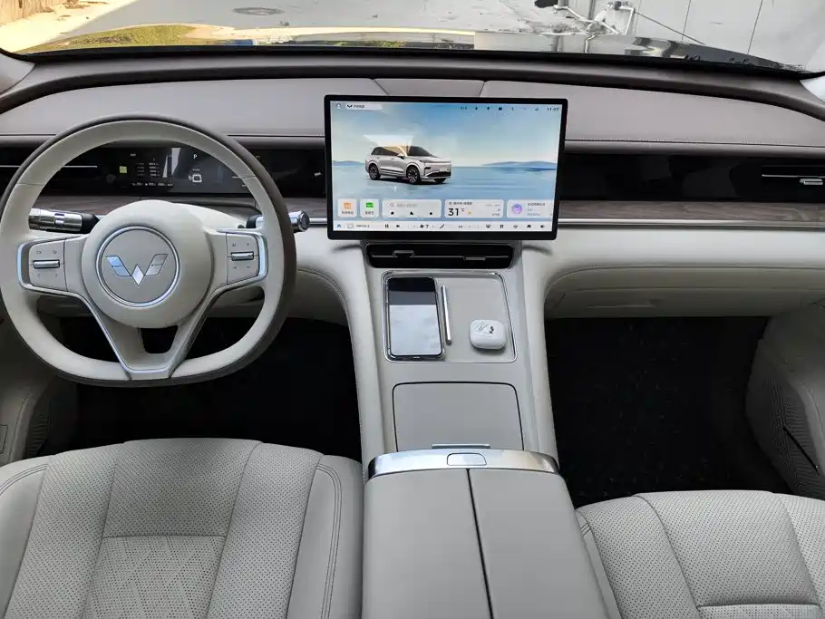 Wuling Xingguang L — миниатюра 12