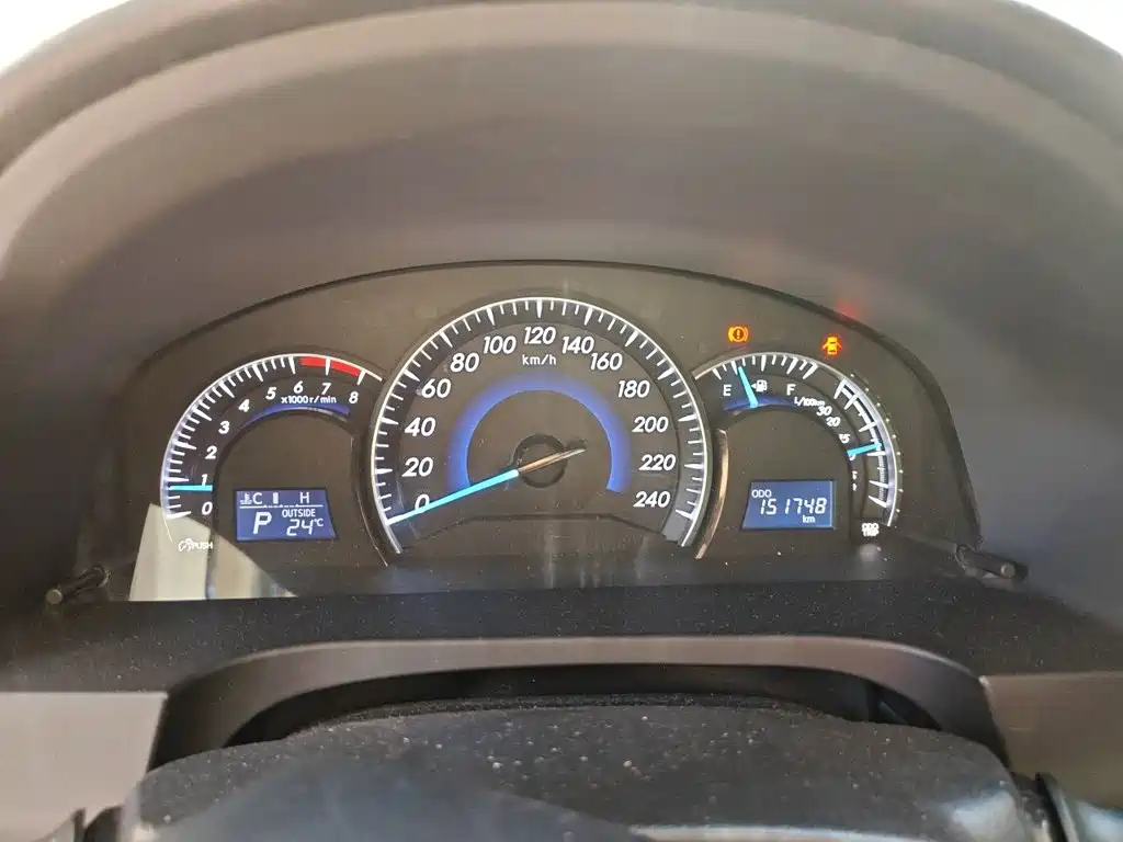 Toyota Camry — миниатюра 12