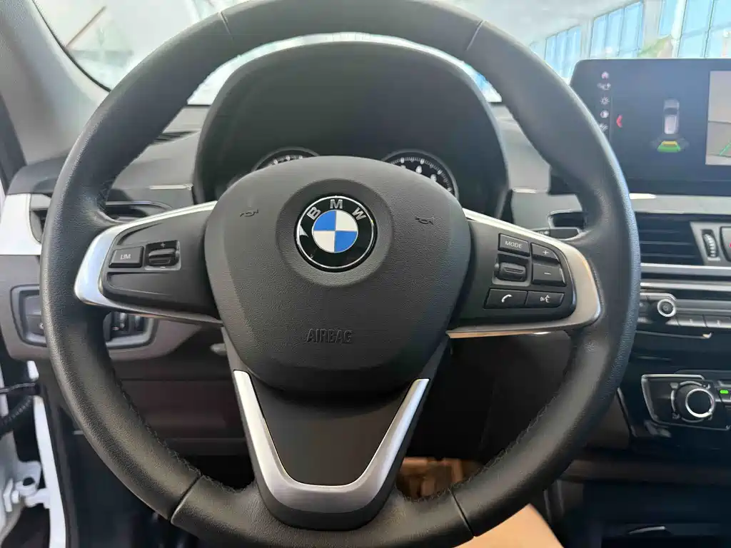 BMW X1 — миниатюра 17