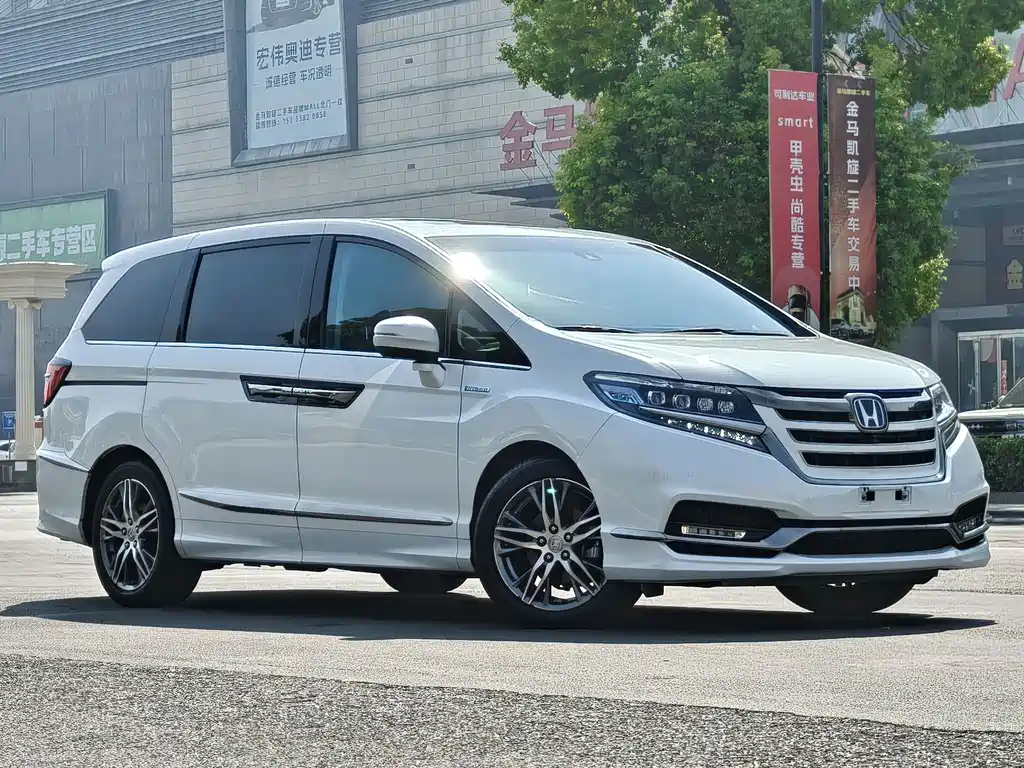 Honda Elysion — миниатюра 3